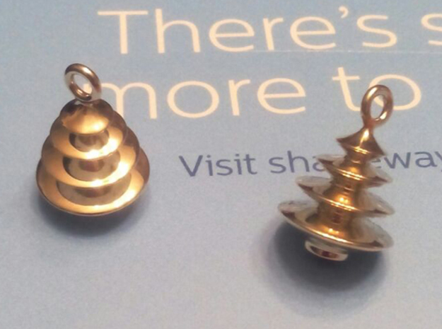 Xmas Tree Pendant 2cm tall in Polished Brass