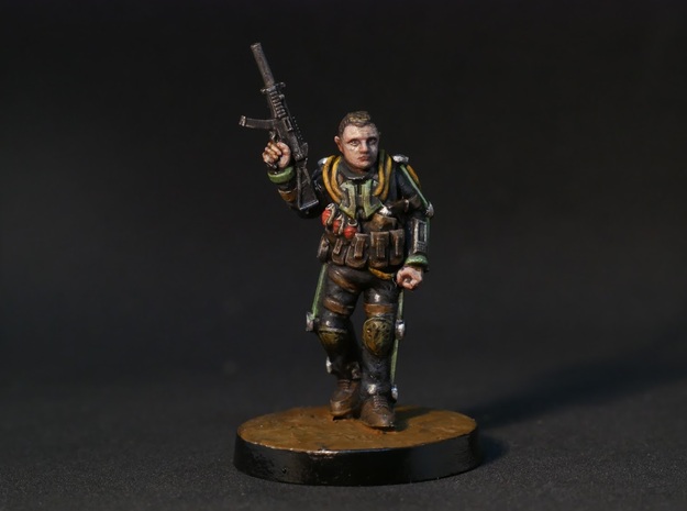 Exo-Suit Commander (28mm) in Smooth Fine Detail Plastic