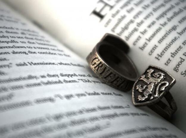Gryffindor Ring Size 8 in Polished Bronzed Silver Steel