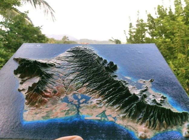 Oahu Map, Hawaiian Islands in Glossy Full Color Sandstone
