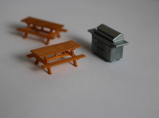 HO Scale BBQ+Picnic Benches in Tan Fine Detail Plastic