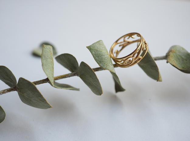Delicate Ivy Ring