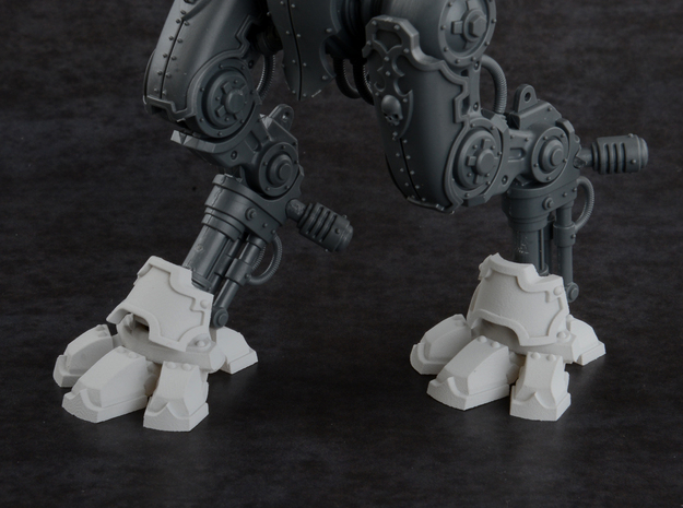 Mini Knight - Wolf Feet & Shin Guards in Smooth Fine Detail Plastic