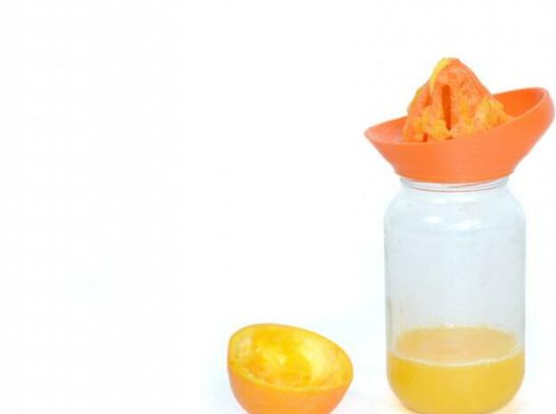 Orange juicer by Samuel Bernier, Project RE_ in White Natural Versatile Plastic