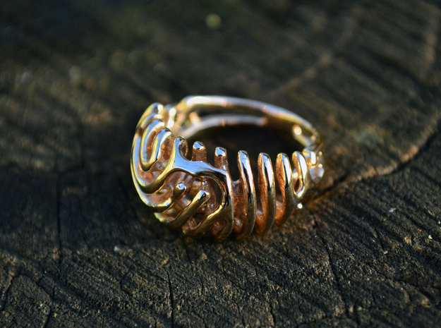 Ring "Wave" in Polished Brass