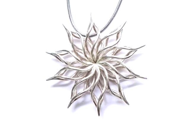 Sunflower Pendant in Polished Silver