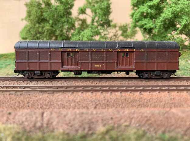 N-scale (1/160) PRR B60b Baggage Car Square Window in Smooth Fine Detail Plastic