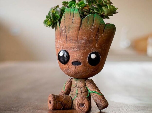 Baby Groot articulated Planter in Natural Full Color Sandstone: Small
