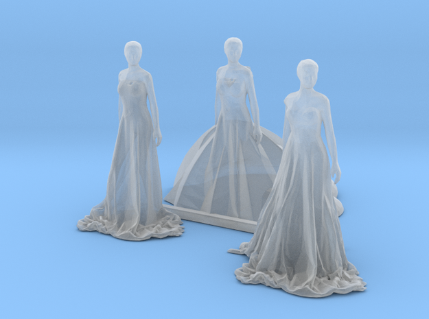 S Scale Long Dress Females in Tan Fine Detail Plastic