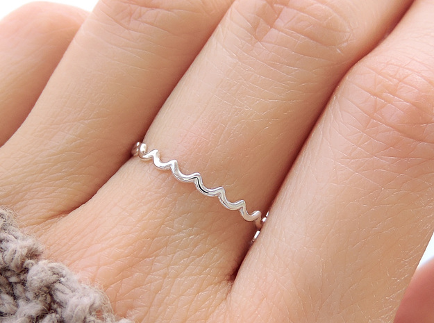 Dainty Water Ripple Ring (Multiple Sizes) in Polished Silver: 6 / 51.5