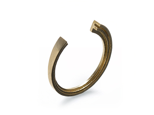 F Ring (slim) in Natural Brass: 7 / 54
