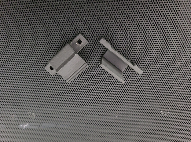 Lian Li 011D-XL bottom fan/radiator frame clips in Black PA12