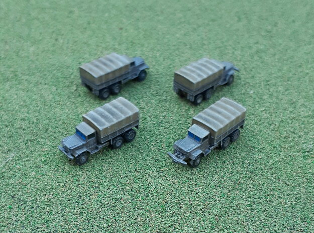 M125 & M125A1 Heavy Trucks 1/285 in Tan Fine Detail Plastic