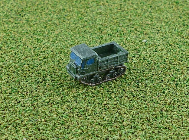 Russian STZ-5 Full Tracked Tractor 1/285 6mm in Tan Fine Detail Plastic