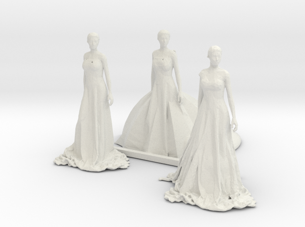 1-35th Scale Women in Long Dresses in White Natural Versatile Plastic