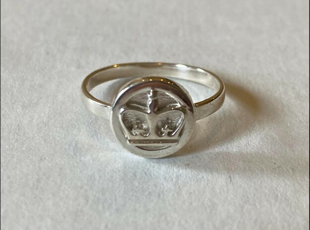 CC Minimalist Ring in Polished Silver: 3 / 44