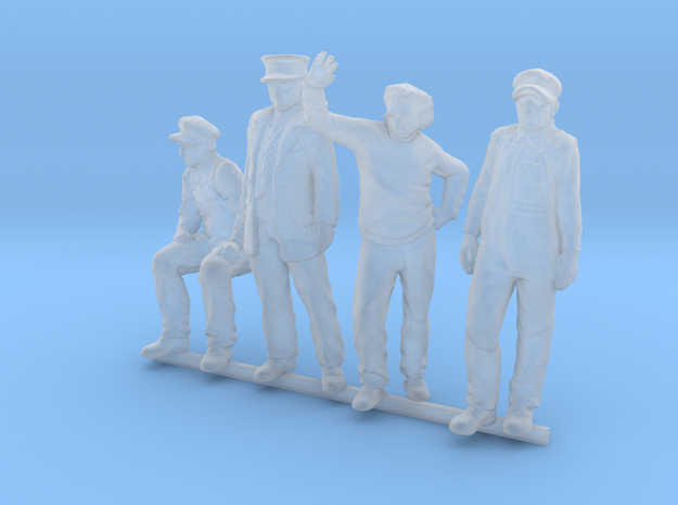 HO Pack of 4 figures in Clear Ultra Fine Detail Plastic