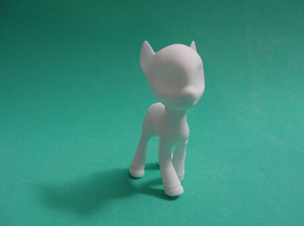 Earth BJD Pony: Small Version in White Natural Versatile Plastic