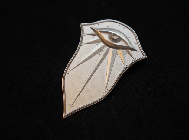 Pendant of the Seeker in Natural Silver