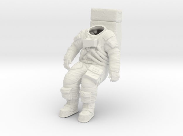 Apollo Astronaut / Sitting Position / 1:16 in White Natural Versatile Plastic