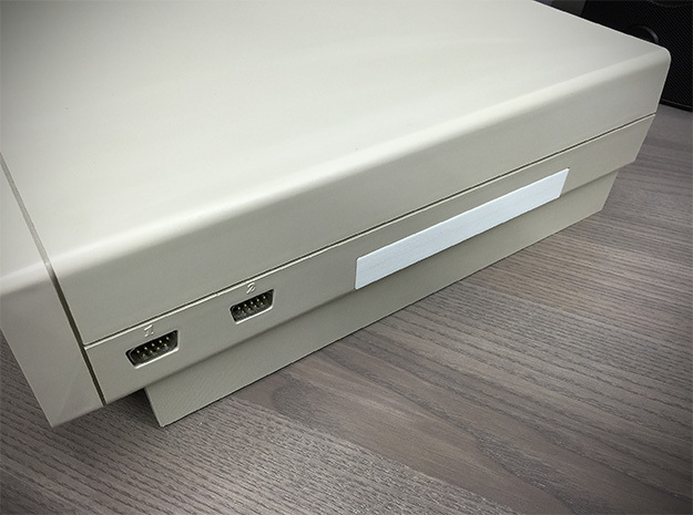 Expansion Slot Cover compatible to Amiga 1000 in White Natural Versatile Plastic