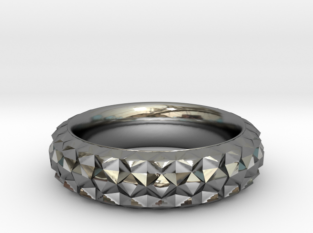 Facet Ring  in Fine Detail Polished Silver