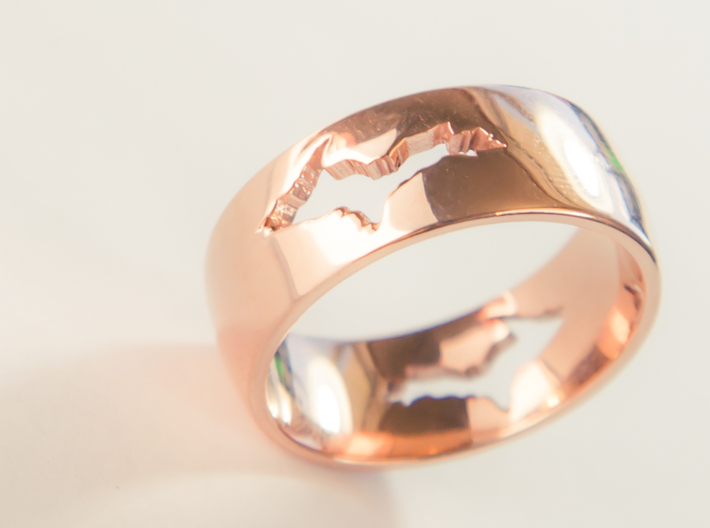 Upper Peninsula Comfort-Fit Ring 3d printed Rose Gold Plated