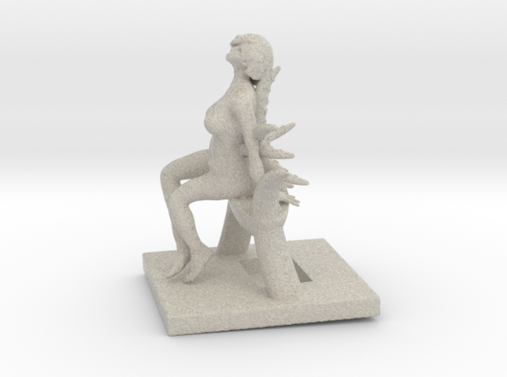 holding statue alyxka 3d printed