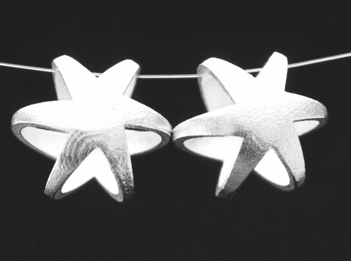 3D STAR GLITZ STUD EARRINGS 3d printed 