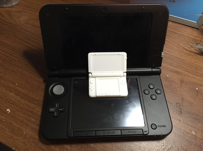 Mini Nintendo 3dsXL: 1/4 Scale 3d printed 