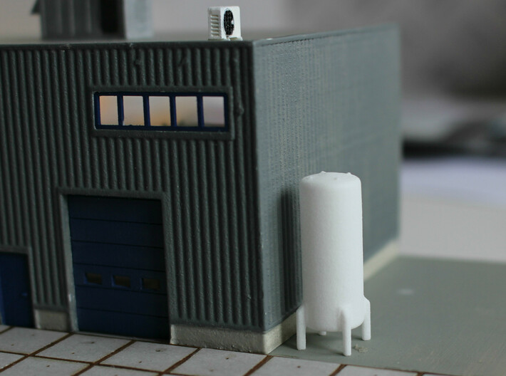 N Scale Cryogenic Tank 28mm 3d printed Unpainted tank in White Strong&amp;Flexible Polished