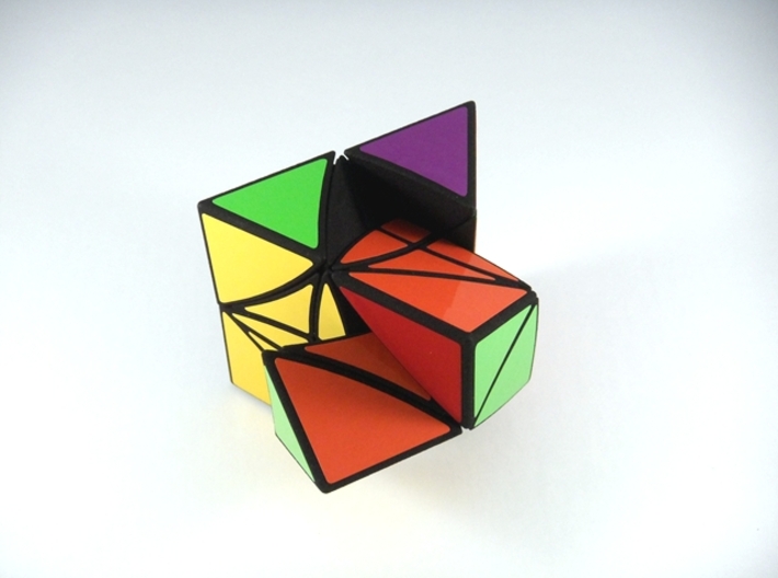 HeliPrism 9 Curvy Puzzle 3d printed Alternate Second Turn