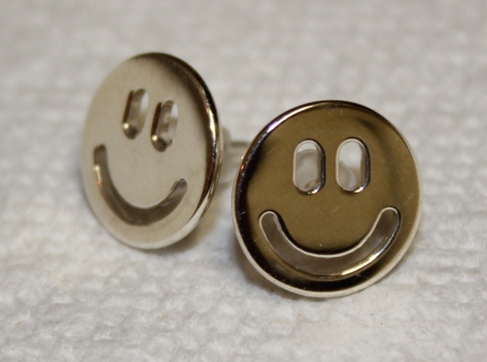 Smiley Earrings 3d printed Premium Silver (hand polished sterling silver)