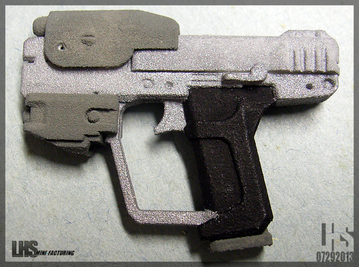 1/6 scale Magnum Pistol 3d printed 