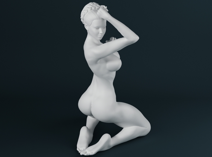 1:32 Strong Woman 008 3d printed