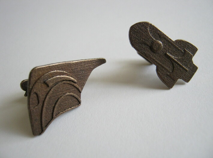 Rocketeer Cufflinks 3d printed Antique Polished Bronze