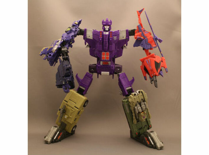 Combiner Wars and FOC BRUTICUS male convert joint 3d printed 