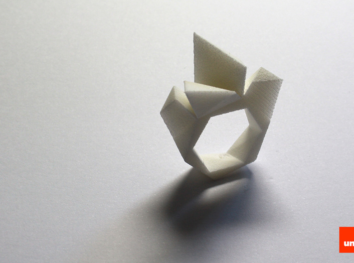 Twist-ring-mutation (large) 3d printed In White Strong &amp; Flexible
