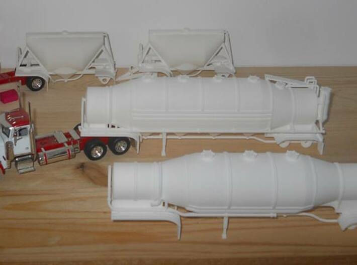S-scale 1/64 Shorty Dry Bulk Trailer 07a 3d printed Some of my 1/64 models on a customers work-bench,