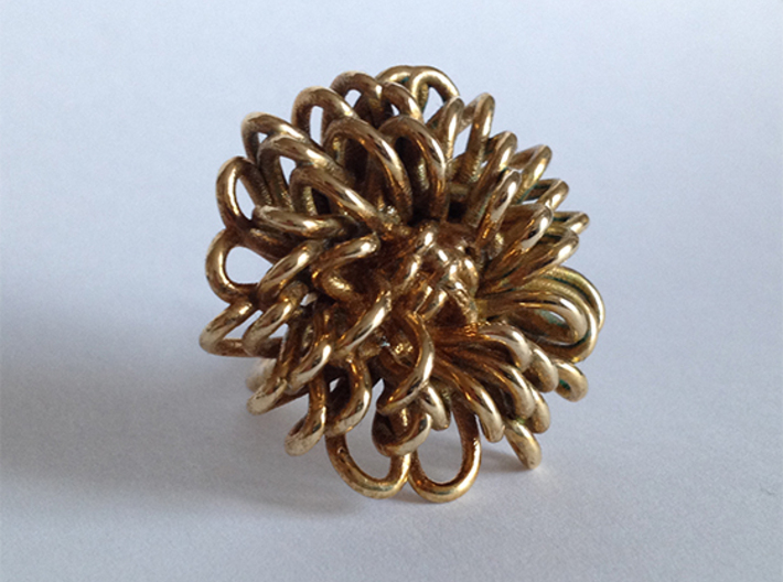 Ring 'Wiener Blume', Size 5 (Ø 15.6 mm) 3d printed 3D printed in 'Polished Brass'. Photographed with an Iphone 4S at daylight, no additional filters or lighting. The ring is a few months old and is starting to get a nice antique finish.