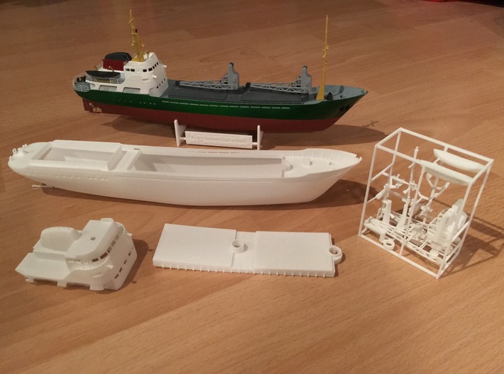 Coaster 840, Hull (1:200, RC) 3d printed all parts of the kit for coaster 
