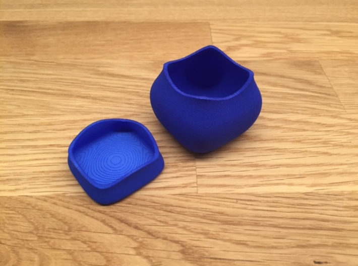 Jewel ring or cufflink keeper (BASE only) 3d printed Lid and base shown
