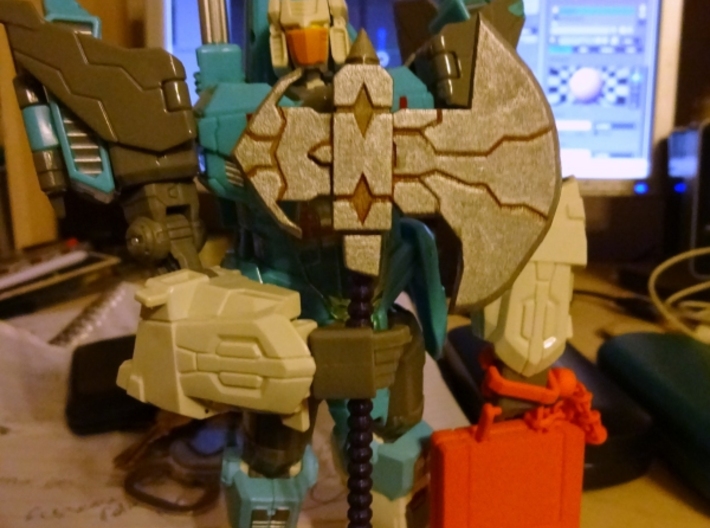 Galvatron's Axe 3d printed Painted, with Transformers: Generations Brainstorm. I Also in shot, fakebusker83's briefcase: http://shpws.me/HbNn