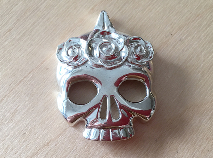 BlakOpal Skull with Rose Crown Charm 3d printed