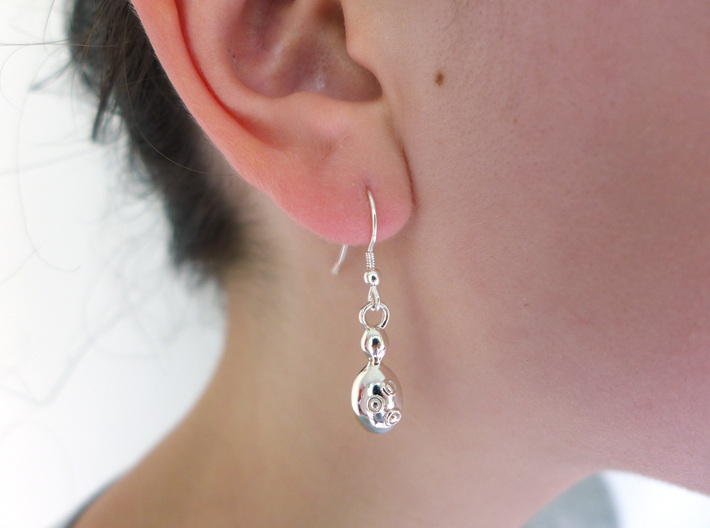 Saccharomyces Yeast Earrings - Science Jewelry 3d printed Saccharomyces earrings in polished silver
