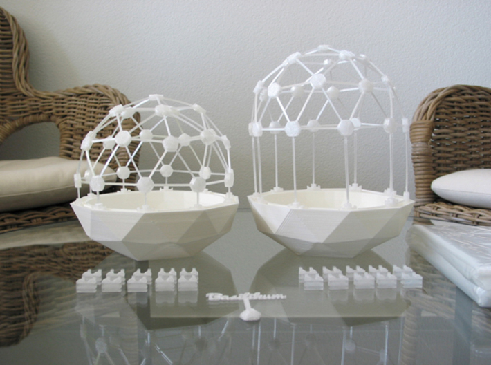 Connector-Set #2 for Flexible Mini Greenhouse-Dome 3d printed Flexible Mini Greenhouse-Dome with Pot (Sets short and long). Own 3D-prints with white/transparent PLA.
