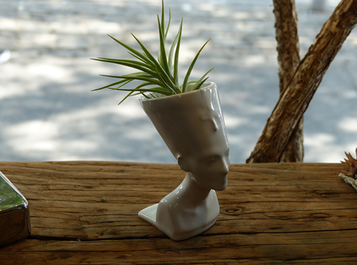 Nefertiti Mini Planter Porcelain 3d printed