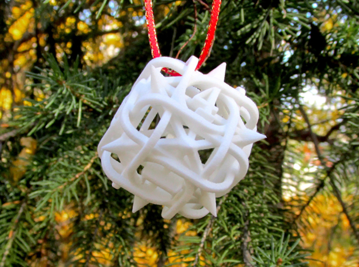 Thorn d6 Ornament 3d printed In White Strong &amp; Flexible