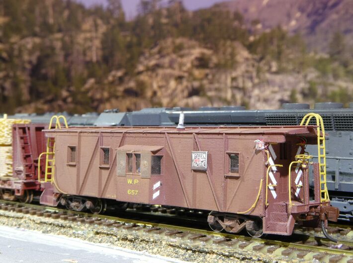 Western Pacific (WP &amp; SN) Caboose N Scale 3d printed