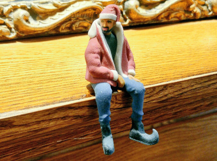 Christmas Drake | Drizzy Dringle 3d printed Drizzy Dringle waits on the fireplace mantle